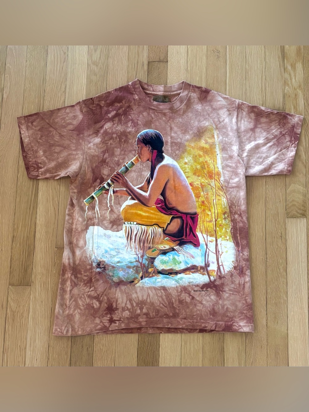 Vintage 1997 The Mountain Native American Flute Player T Shirt L Leather Tag